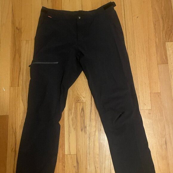 Mens Mammut Runbold Pants Size: 32 Color: Black - Picture 3 of 5